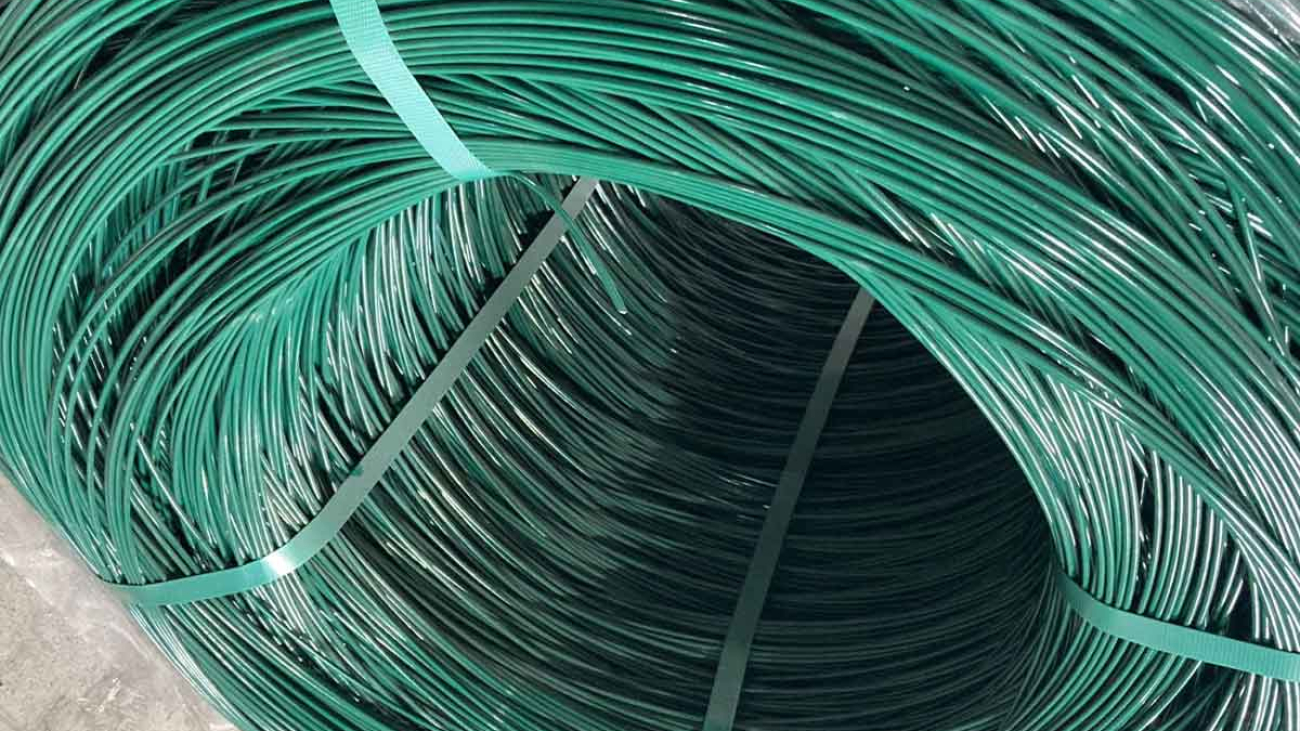 pvc-kapli-tel-yesil